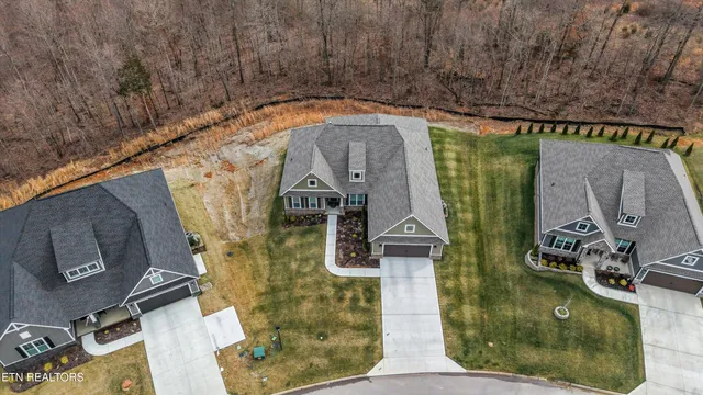 $648,000 | 259 Bittersweet Lane, Lenoir City, TN 37771