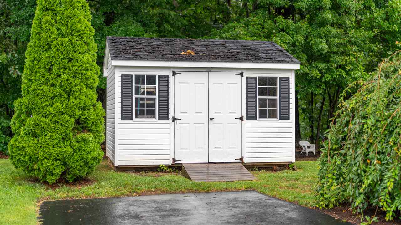 65 Long Bow Road Waynesboro, VA 22980 - Photo 10 of 50 a house with a yard and large space