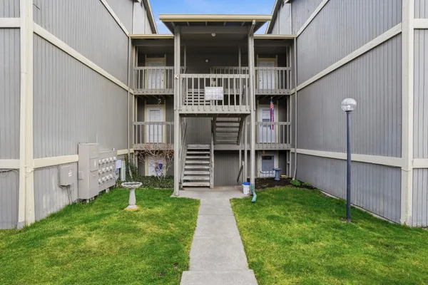 $215,000 | 6121 East 6th Avenue, Unit K108, Spokane, WA 99212