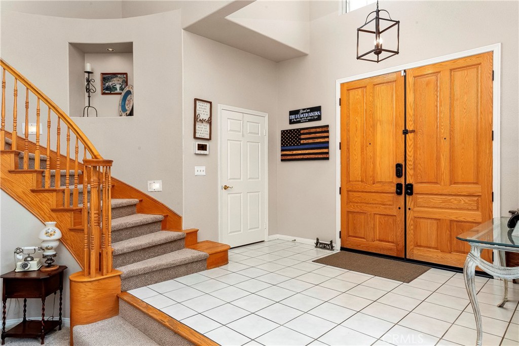 32201 Joaquin Road Acton, CA 93510 - Photo 15 of 75 a view of a livingroom with furniture and entryway