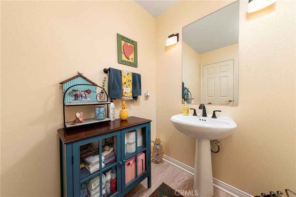 32201 Joaquin Road Acton, CA 93510 - Photo 28 of 75