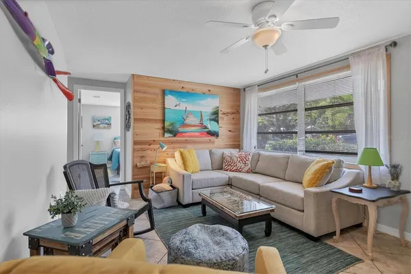 $4,250 | 2323 Doud Street, Sarasota, FL 34231