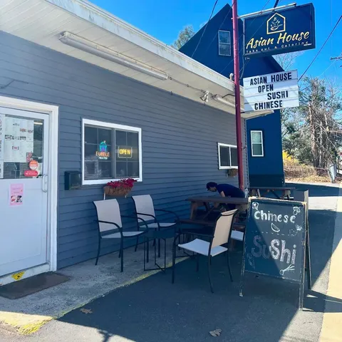 $750,000 | 113-115 Saco Avenue, Old Orchard Beach, ME 04064