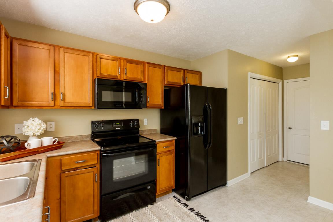 2797 Ridgepole Drive Clarksville, TN 37040 - Photo 11 of 30 Gallery Image 11