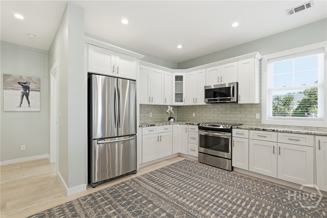 10 13th Place Tybee Island, GA 31328 - Photo 13 of 75