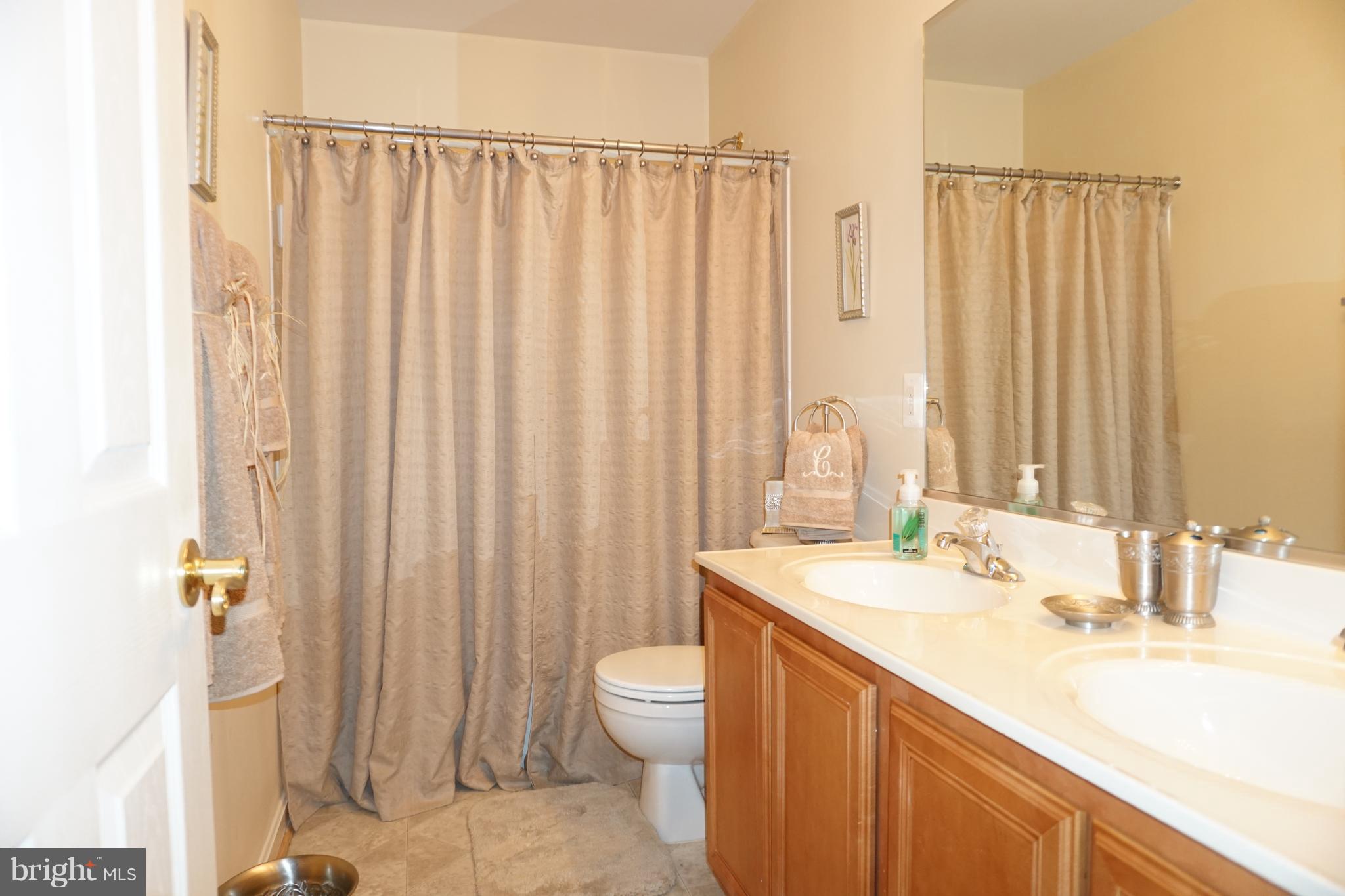 11013 Old York Road Bowie, MD 20721 - Photo 18 of 29 Bath 2