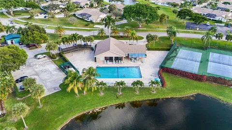 $455,000 | 9568 Boca Gardens Parkway, Unit B, Boca Raton, FL 33496