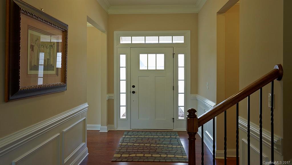 9914 Perth Moor Road Charlotte, NC 28278 - Photo 3 of 23 Gallery Image 3