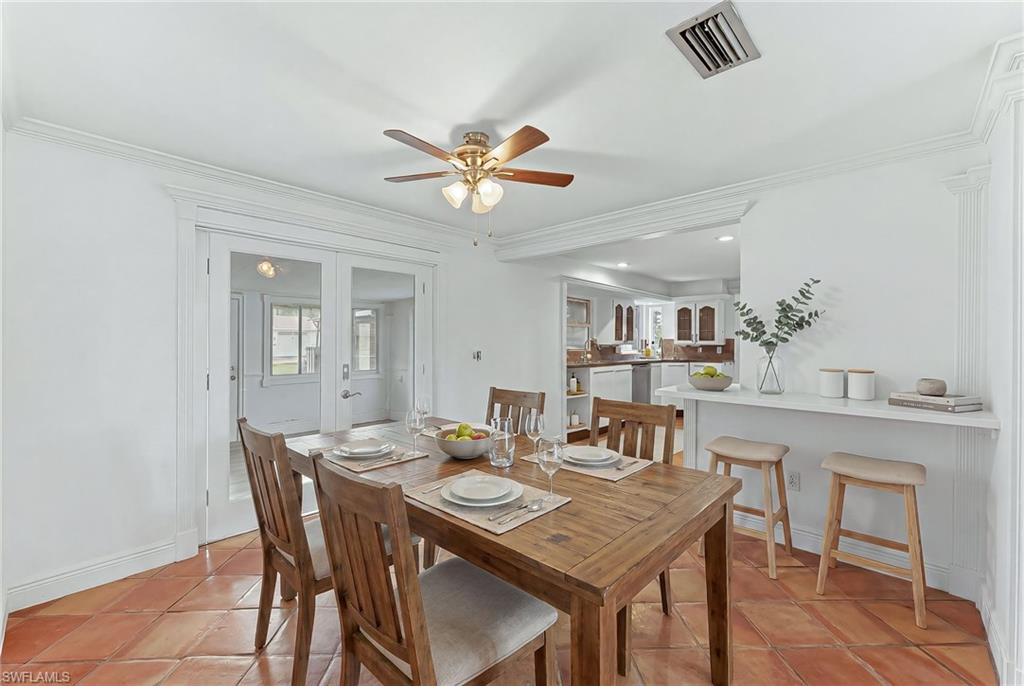 1290 St Clair Shores Road Naples, FL 34104 - Photo 14 of 48