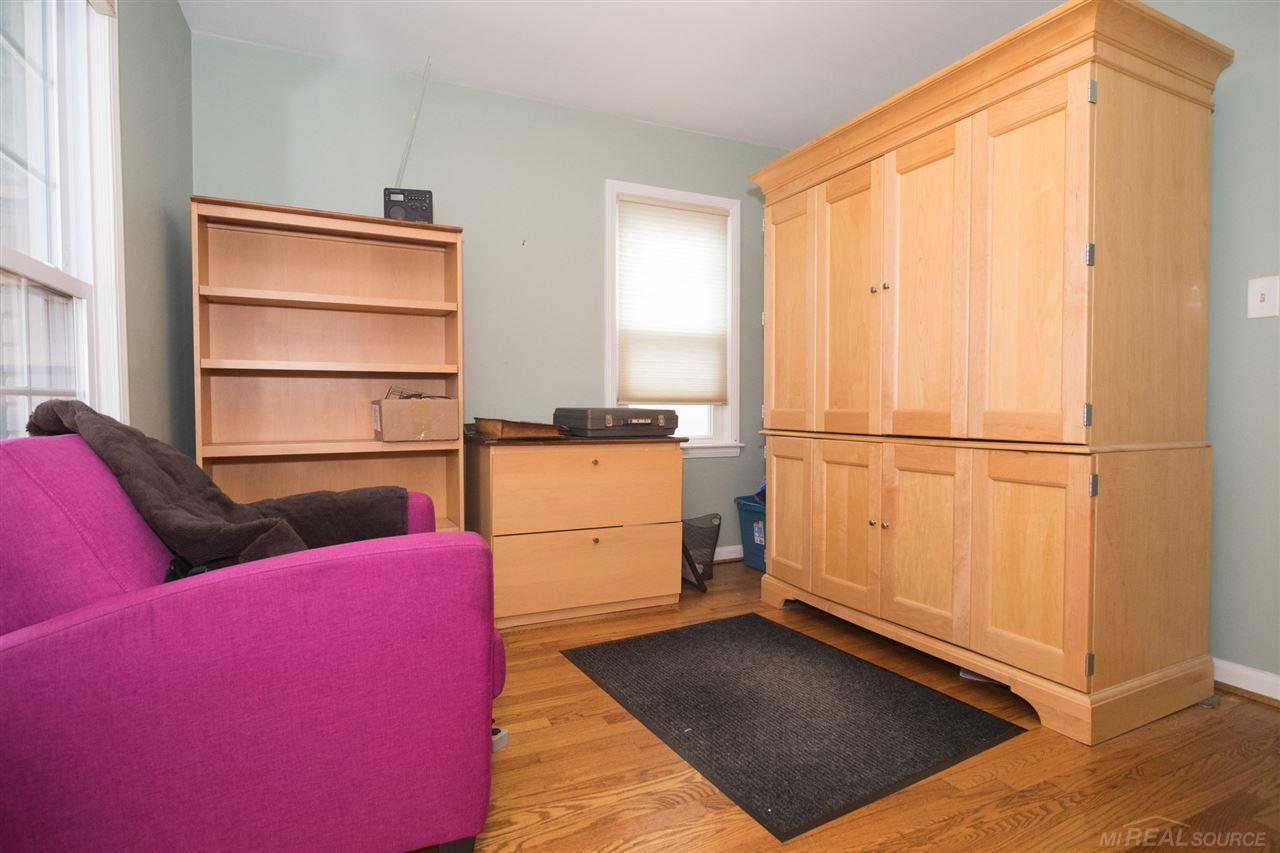 1337 Harvard Road Grosse Pointe Park, MI 48230 - Photo 13 of 36