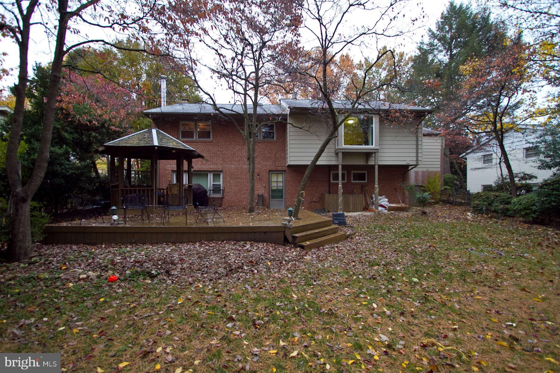 6507 Old Chesterbrook Road McLean, VA 22101 - Photo 22 of 22 Exterior (Rear)