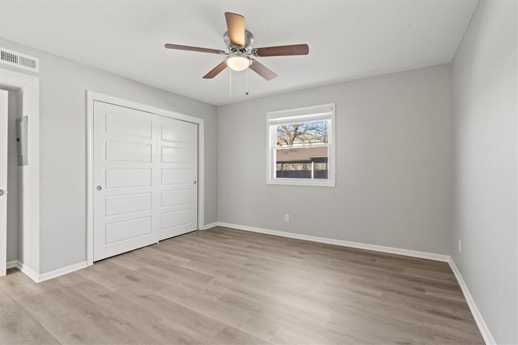 6206 Robinson Street, Unit 2 Mission, KS 66202 - Photo 18 of 27