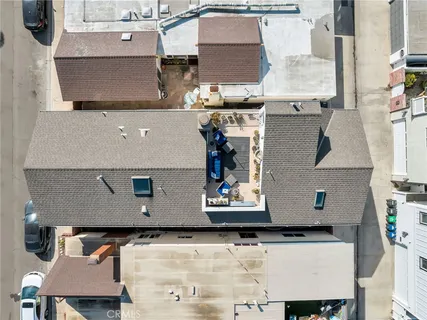 $2,999,900 | 331 Walnut Street, Newport Beach, CA 92663