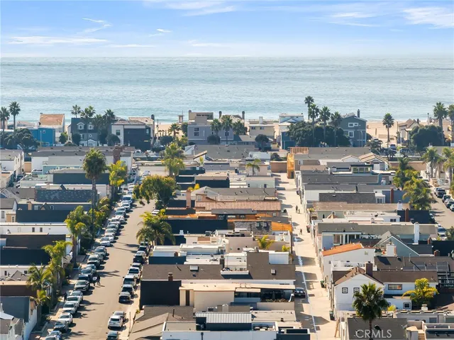 $2,999,900 | 331 Walnut Street, Newport Beach, CA 92663