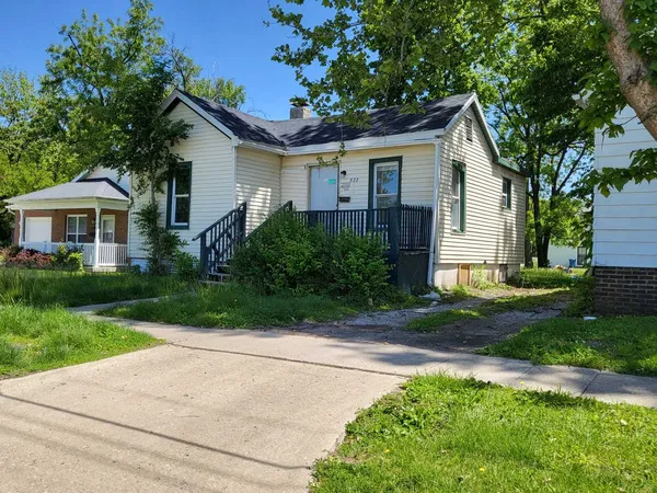 $63,266 | 822 South Martin Luther King Jr Drive, Springfield, IL 62703