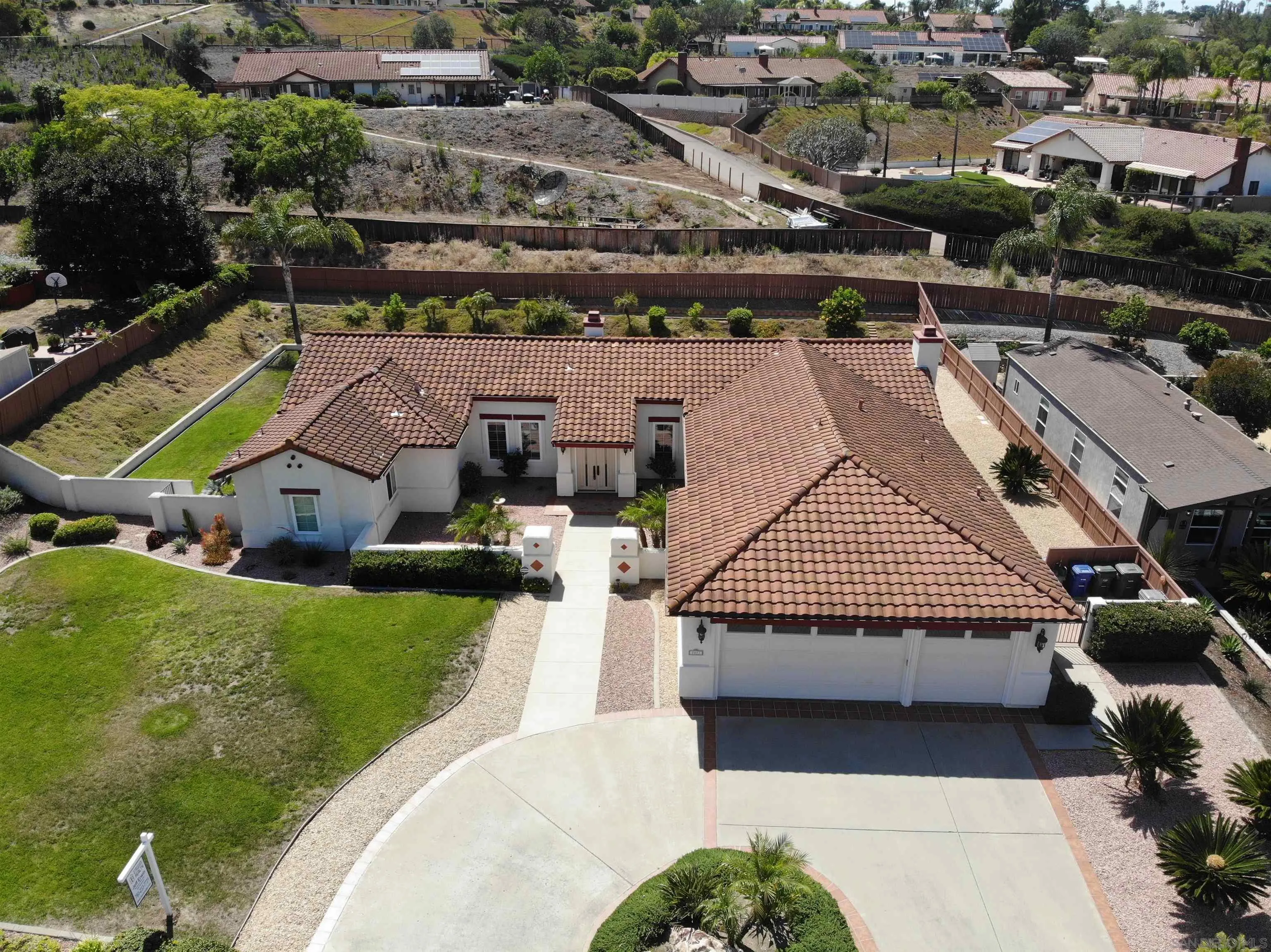 2071 Winamar Place Escondido, CA 92029 - Photo 42 of 43