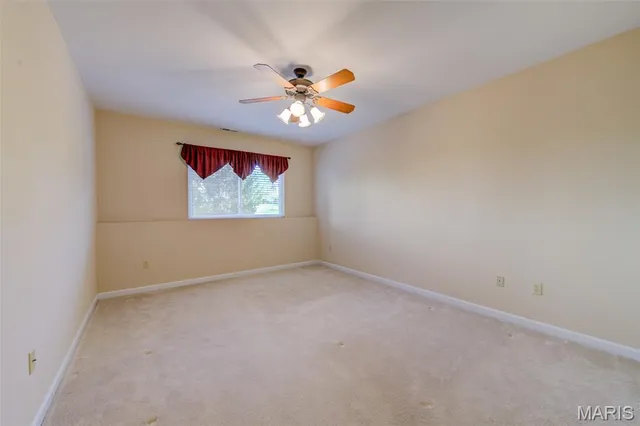 $440,000 | 160 New Holland Drive, Chesterfield, MO 63017