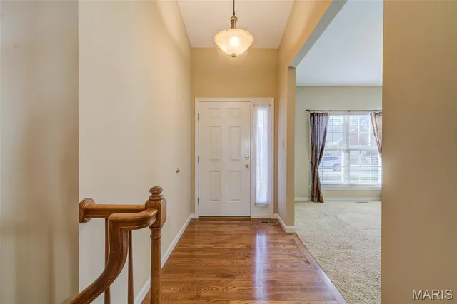 $440,000 | 160 New Holland Drive, Chesterfield, MO 63017