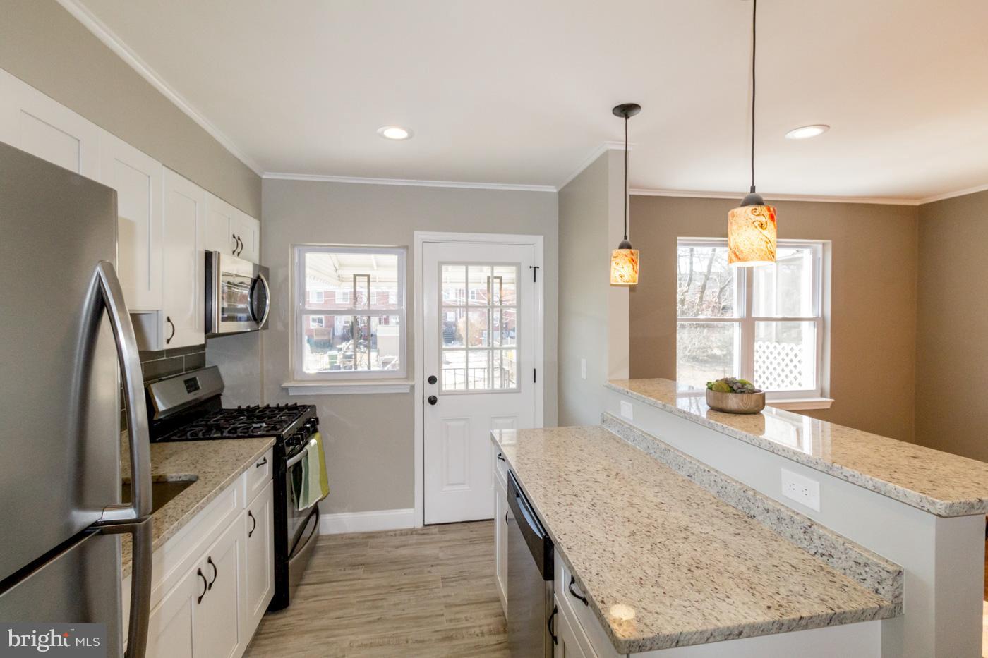 837 Benninghaus Road Baltimore, MD 21212 - Photo 10 of 30 Kitchen