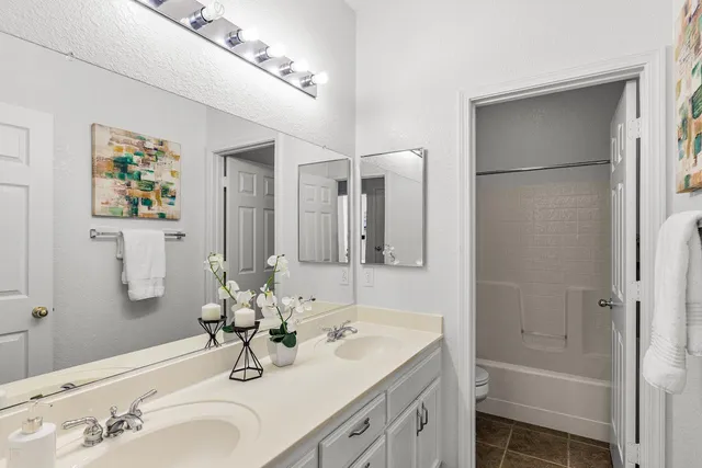 $589,000 | 579 Laki Place, Manteca, CA 95336