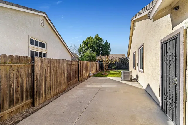 $589,000 | 579 Laki Place, Manteca, CA 95336