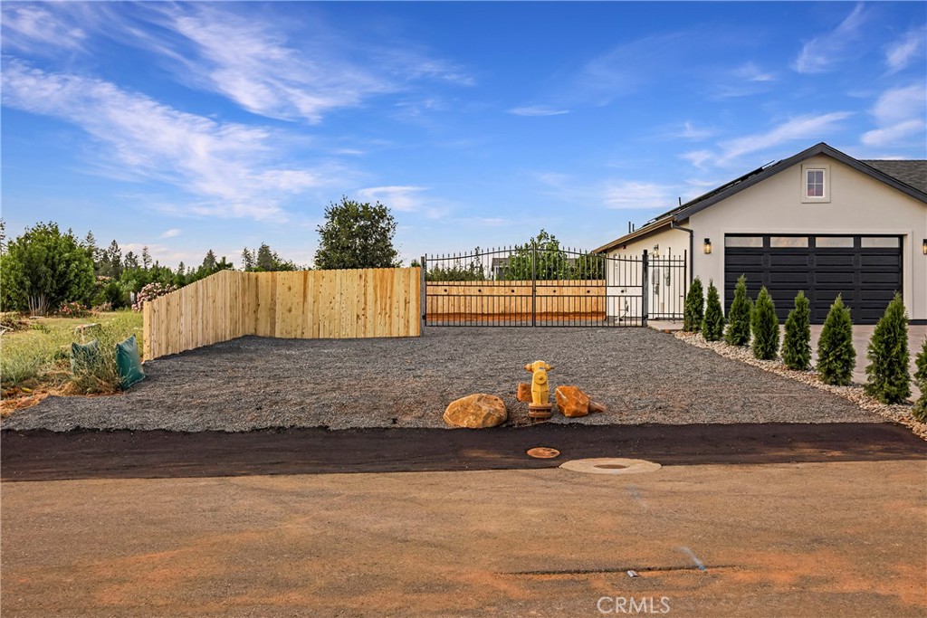 1945 Merrill Road Paradise, CA 95969 - Photo 2 of 49