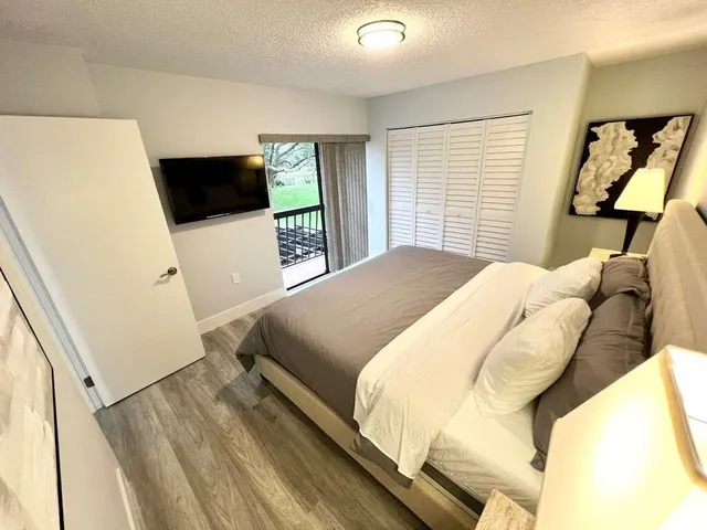 $3,200 | 118 1st Terrace, Palm Beach Gardens, FL 33418