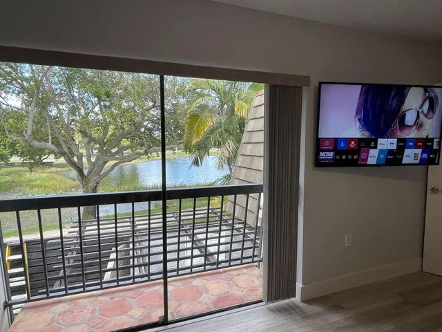 $3,200 | 118 1st Terrace, Palm Beach Gardens, FL 33418