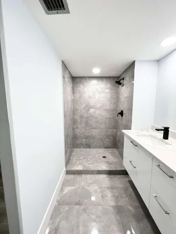 $3,200 | 118 1st Terrace, Palm Beach Gardens, FL 33418