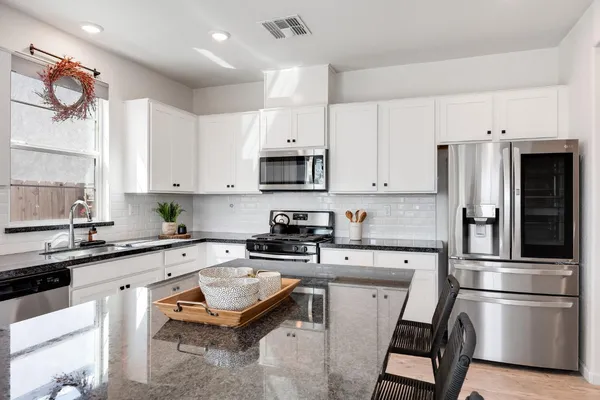 $640,000 | 3188 Sunny Gate Lane, Folsom, CA 95630