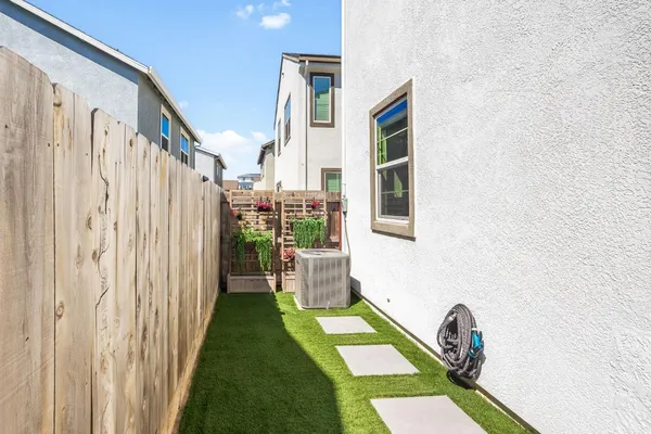 $640,000 | 3188 Sunny Gate Lane, Folsom, CA 95630