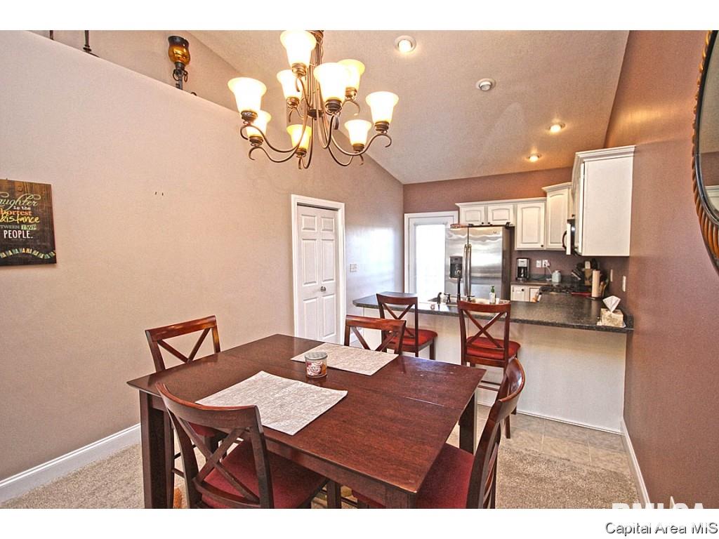 3811 Sugar Loaf Springfield, IL 62711 - Photo 10 of 36 Gallery Image 10