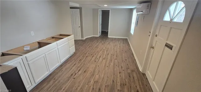 $1,100 | 405 South Sunset Drive, Winston-Salem, NC 27103