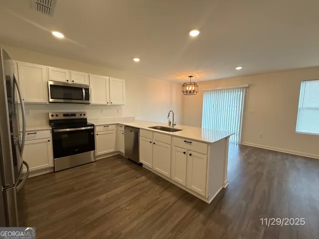 $2,250 | 148 Flowering Cherry Street, Jackson, GA 30233