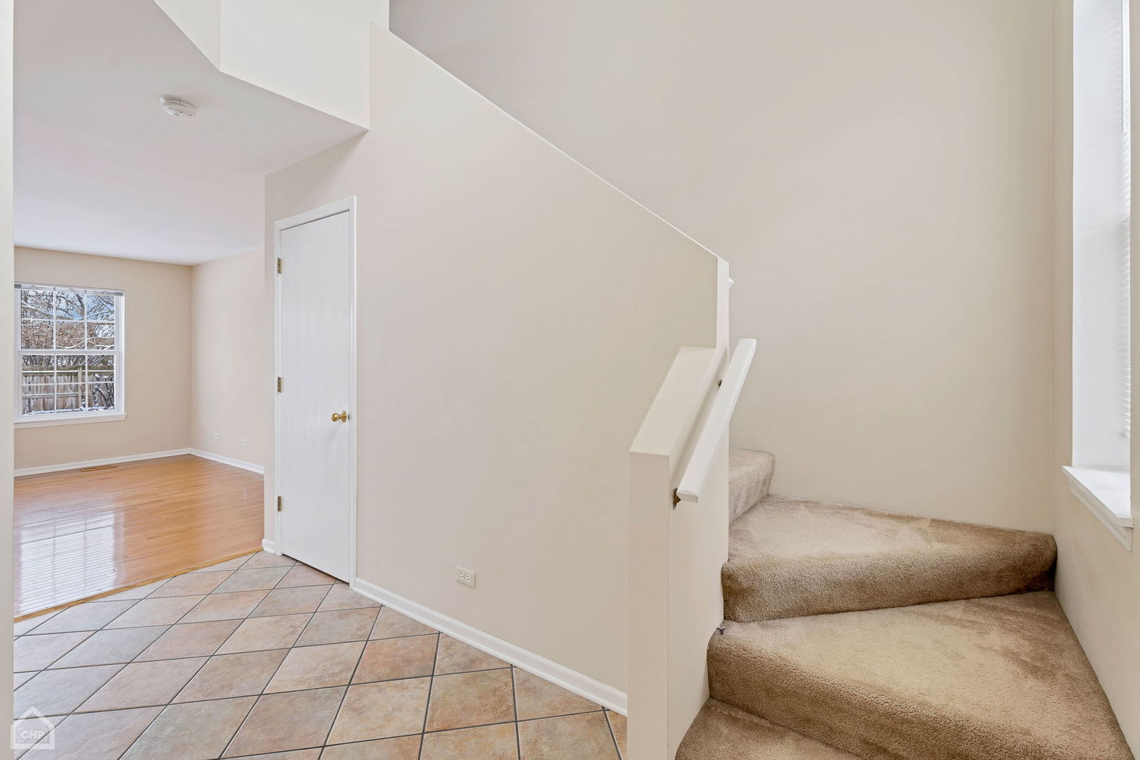 752 Savannah Lane Crystal Lake, IL 60014 - Photo 18 of 31