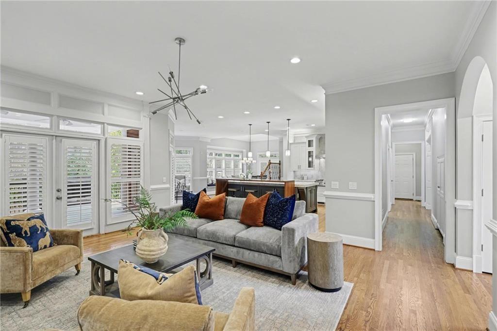 225 Farmbrooke Court Atlanta, GA 30350 - Photo 15 of 84