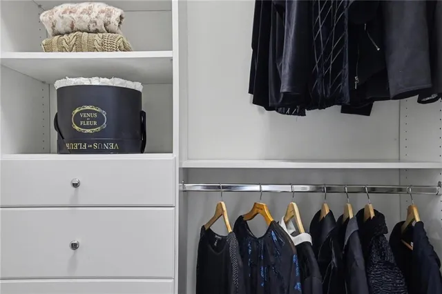 $1,950,000 | 225 Farmbrooke Court, Atlanta, GA 30350