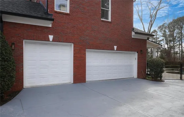 $1,950,000 | 225 Farmbrooke Court, Atlanta, GA 30350