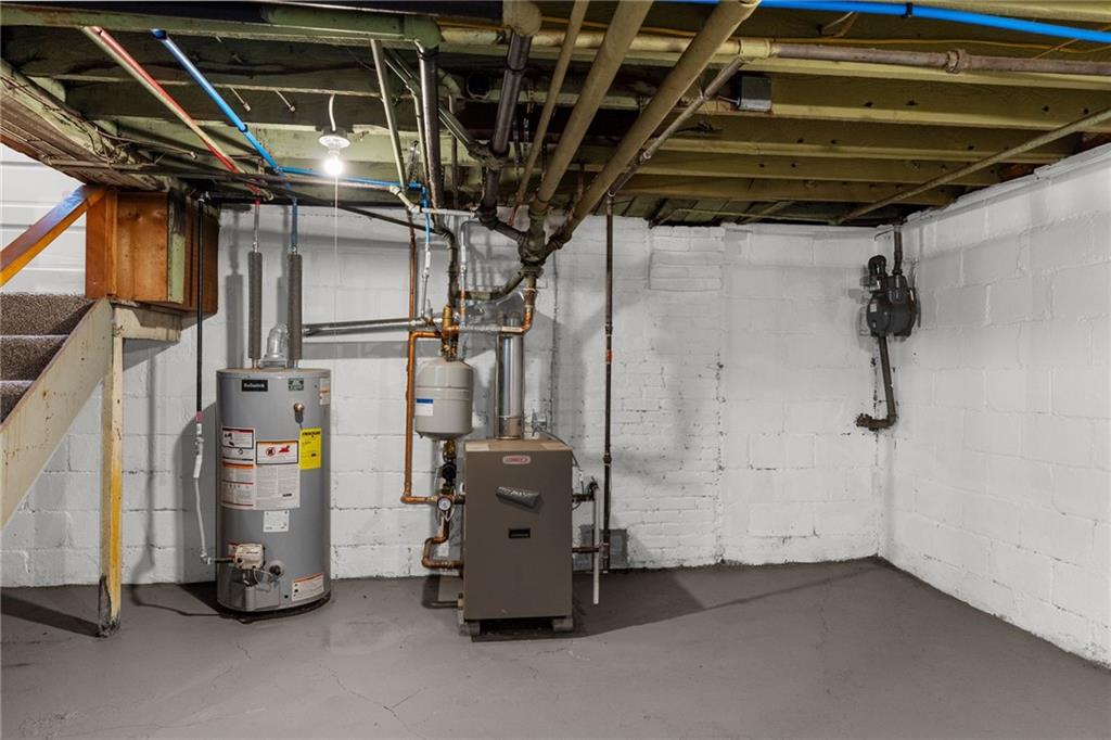 895 Alcoma Street Sharon, PA 16146 - Photo 39 of 41 a view of storage and utility room