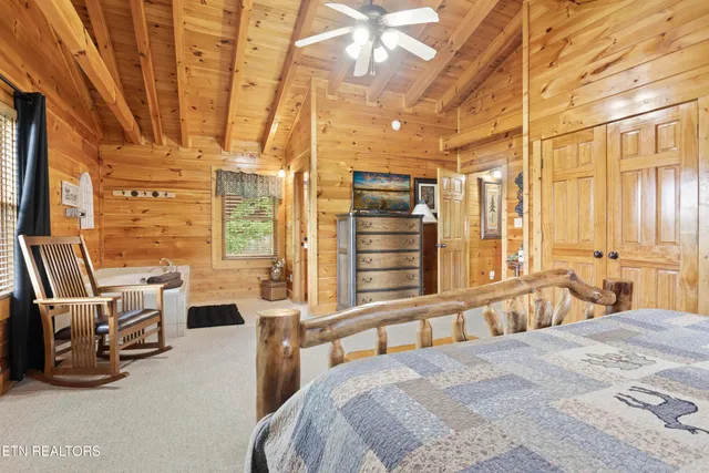 $770,000 | 1665 Mountain Lodge Way, Pigeon Forge, TN 37862