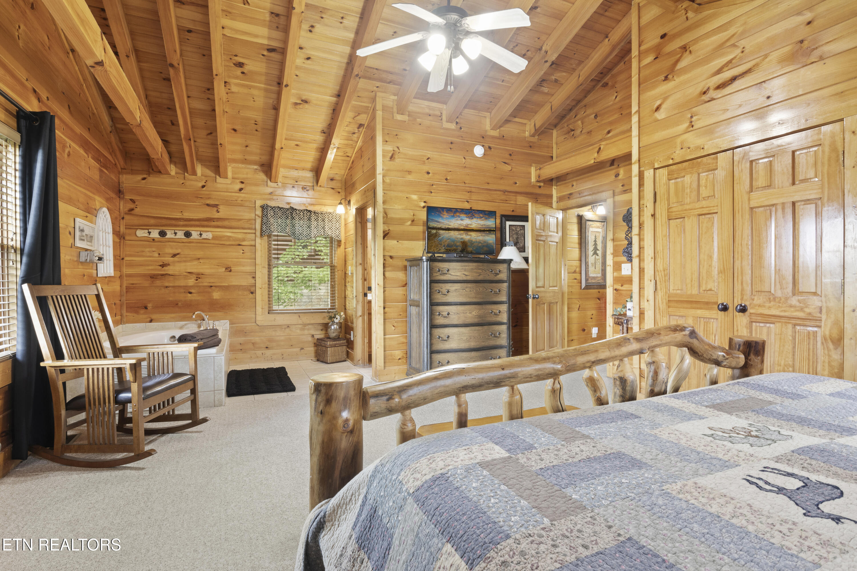 1665 Mountain Lodge Way Pigeon Forge, TN 37862 - Photo 26 of 41 25-IMG_7309