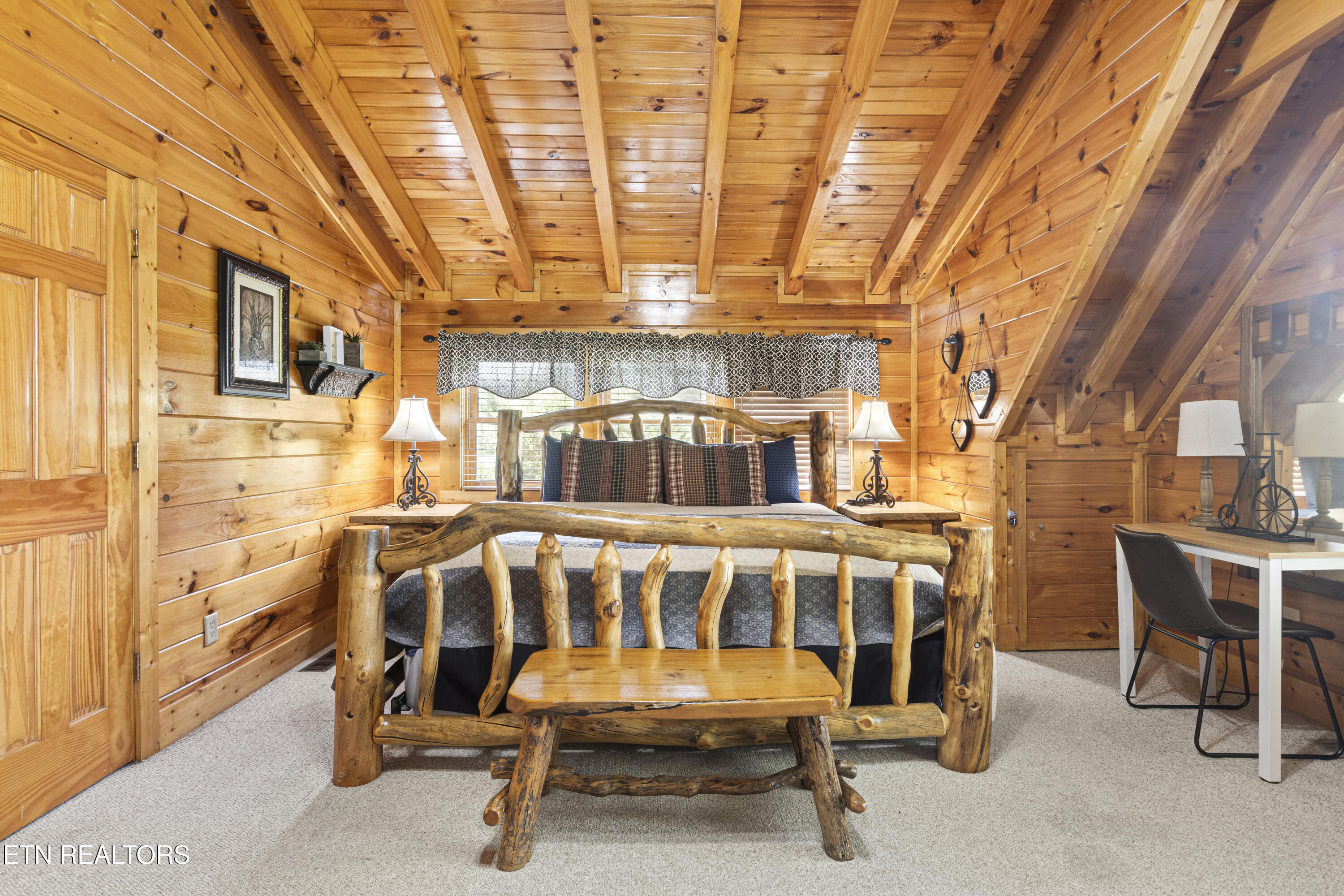 1665 Mountain Lodge Way Pigeon Forge, TN 37862 - Photo 29 of 41 28-IMG_7318