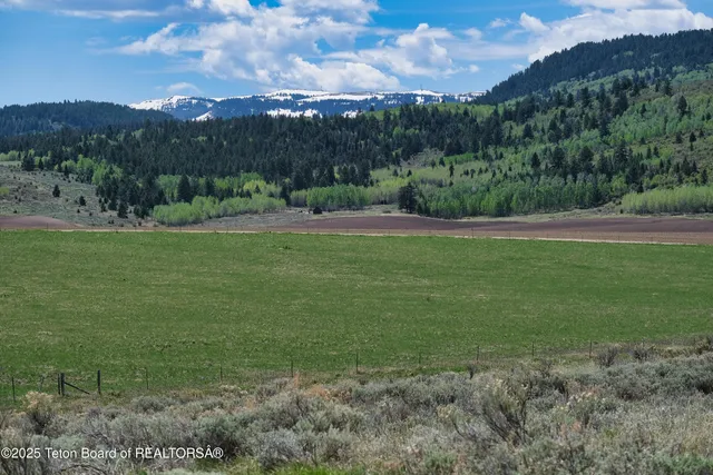 $815,000 | 5500 North 9000 Street, Tetonia, ID 83452