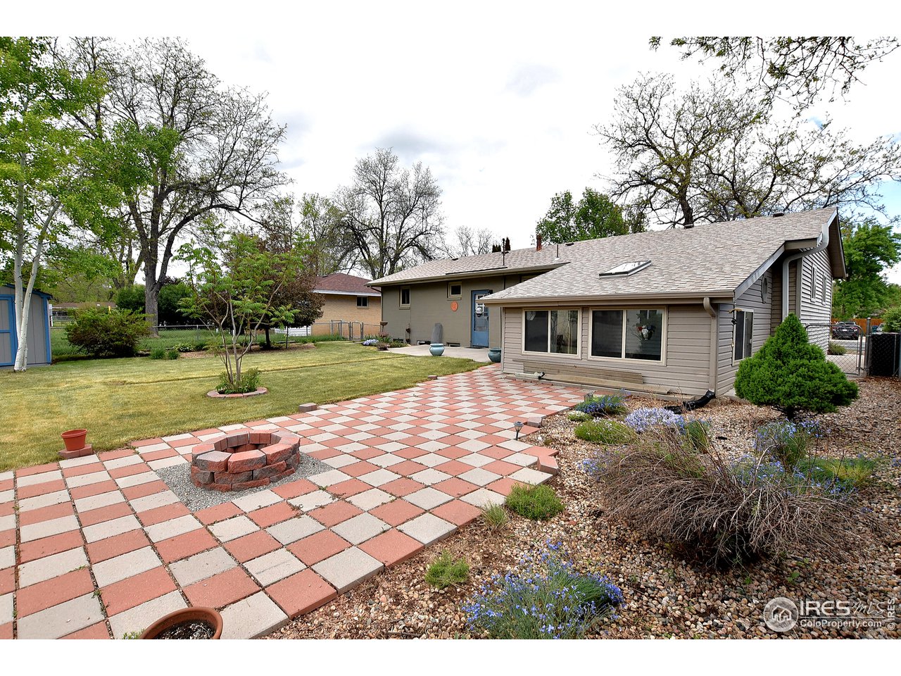 525 Columbia Road Fort Collins, CO 80525 - Photo 39 of 40 Room to Entertain