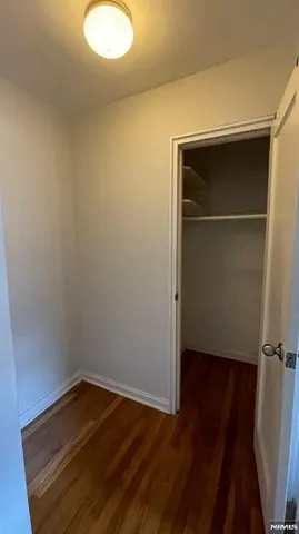 $1,350 | 2337 Hudson Terrace, Unit B14, Fort Lee, NJ 07024