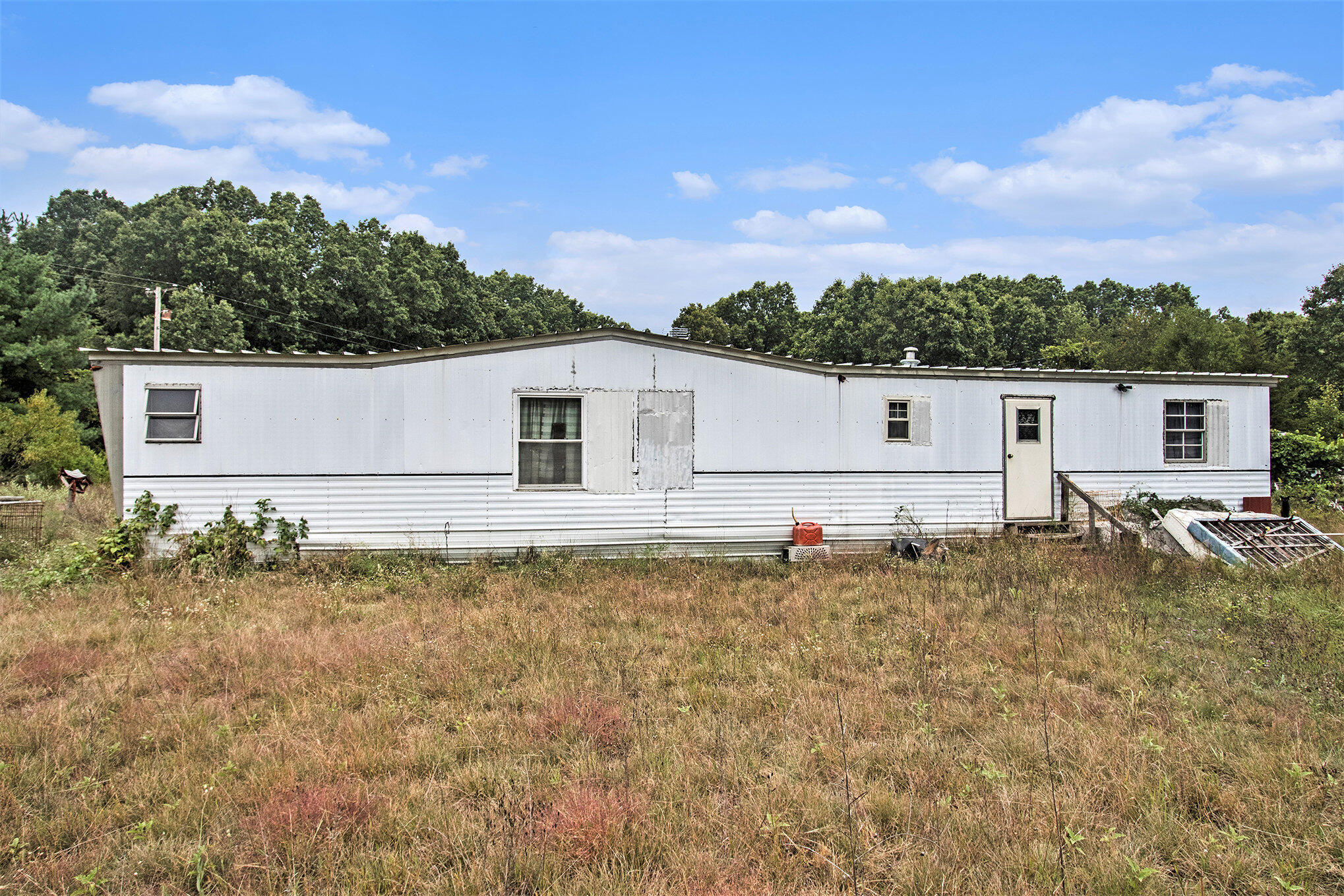 305 55th Street Grand Junction, MI 49056 - Photo 11 of 16 001_file_296