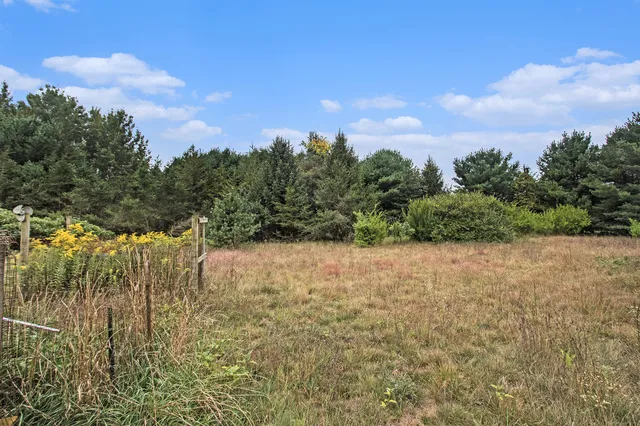 $139,900 | 305 55th Street, Grand Junction, MI 49056