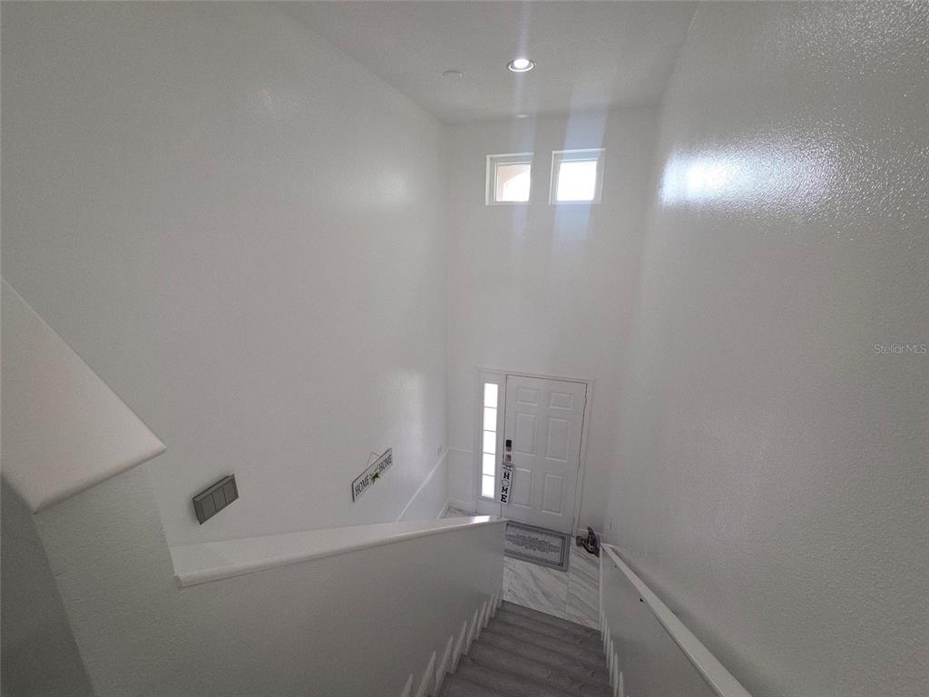 4162 Day Bridge Place Ellenton, FL 34222 - Photo 33 of 49 a bathroom with a bathtub