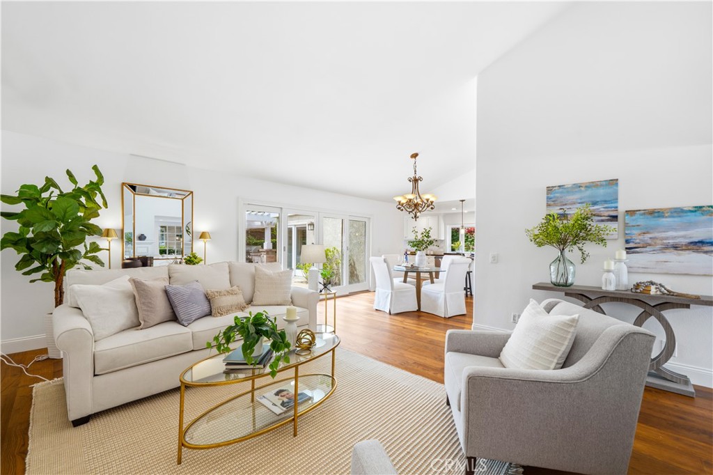 6286 Sierra Siena Road Irvine, CA 92603 - Photo 15 of 47