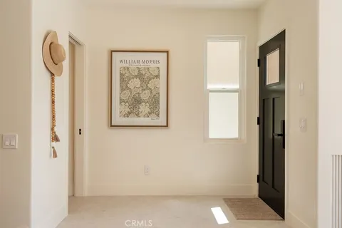 $2,850,000 | 519 10th Street, Huntington Beach, CA 92648